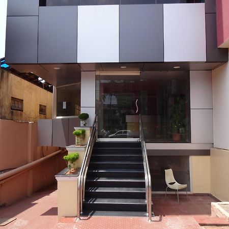טריואנדרום Marwa Inn מראה חיצוני תמונה