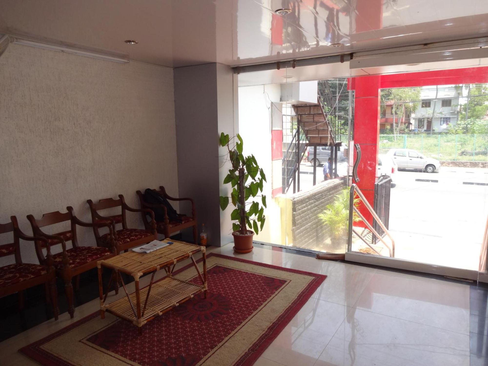 טריואנדרום Marwa Inn מראה חיצוני תמונה